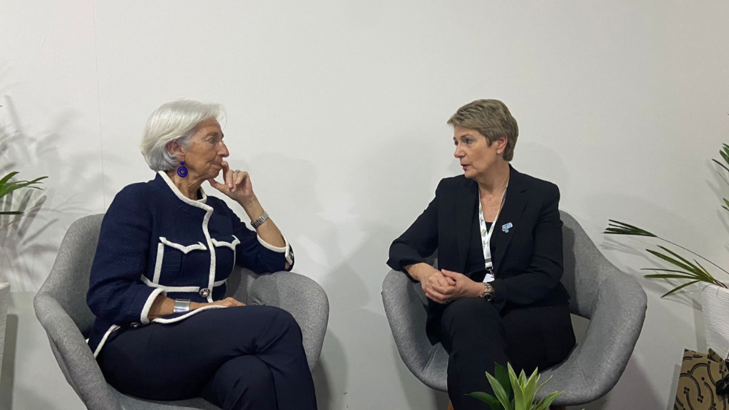 Karin Keller-Sutter mit EZBs Präsidentin Christine Lagarde am G20